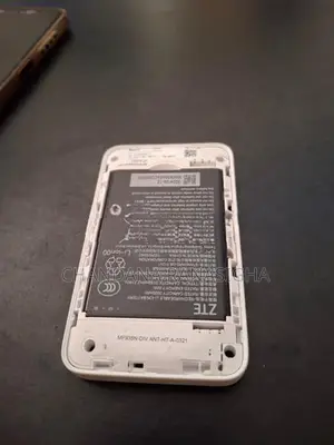 ZTE වර්ගයෙ පොකට් රවුටරයක්