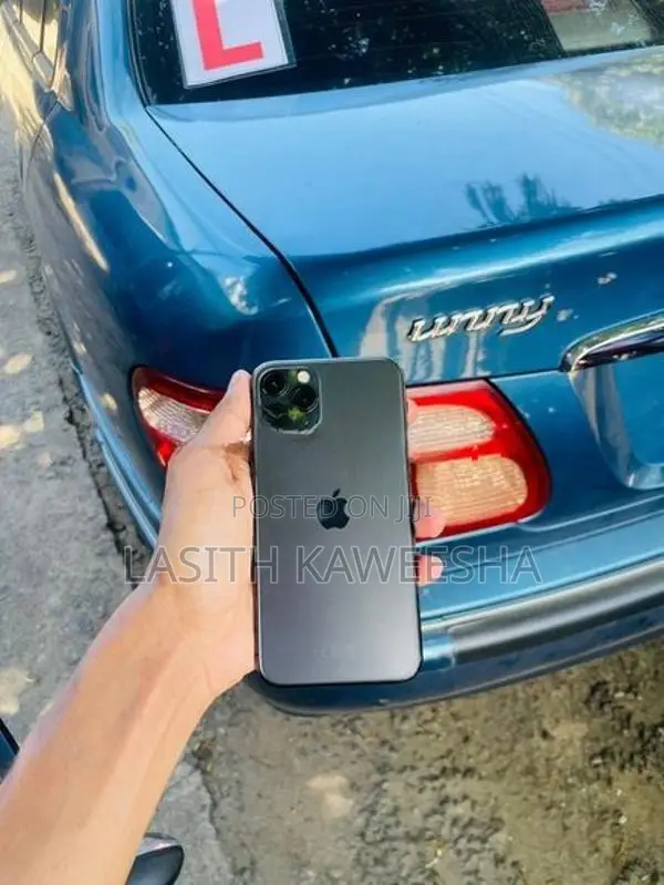 Apple iPhone 11 Pro (Used)