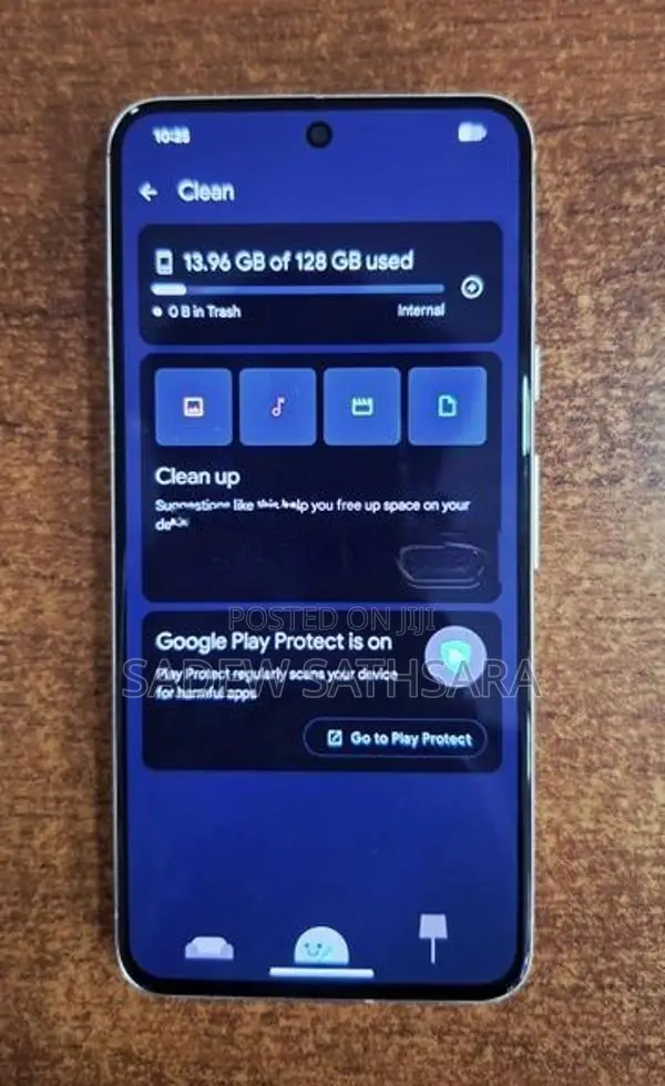 Google Pixel 8 (Used)