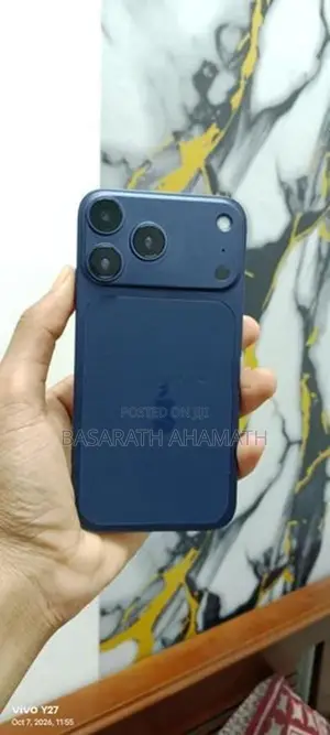 Apple iPhone 11 (Used)