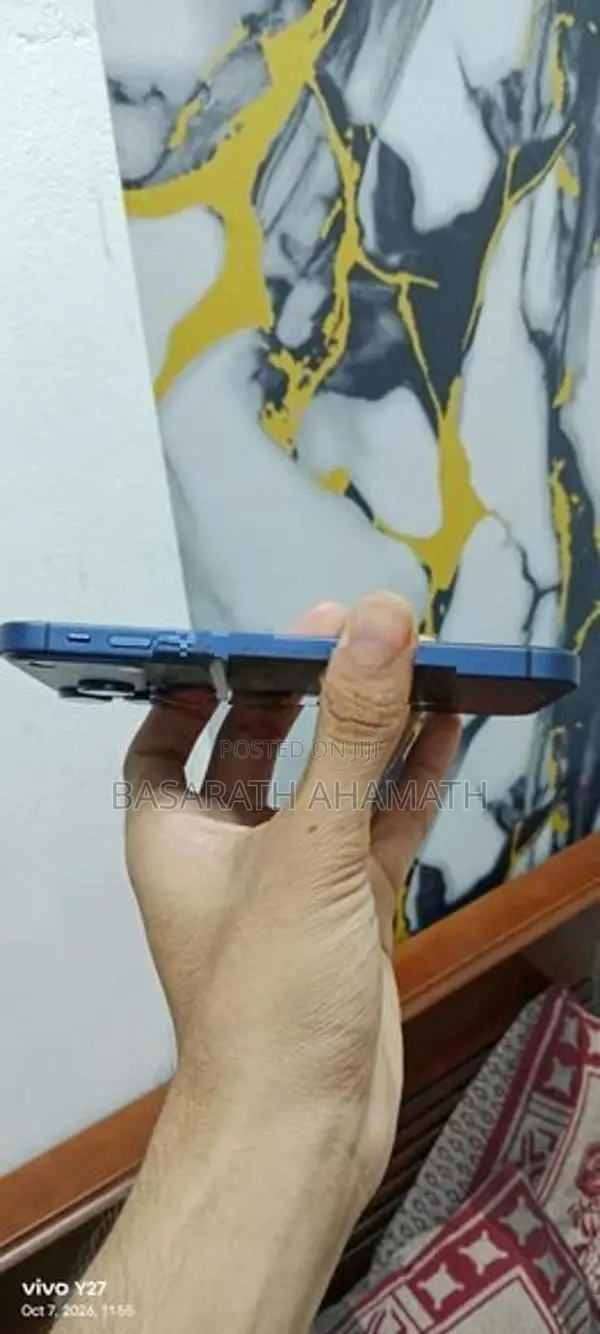 Apple iPhone 11 (Used)