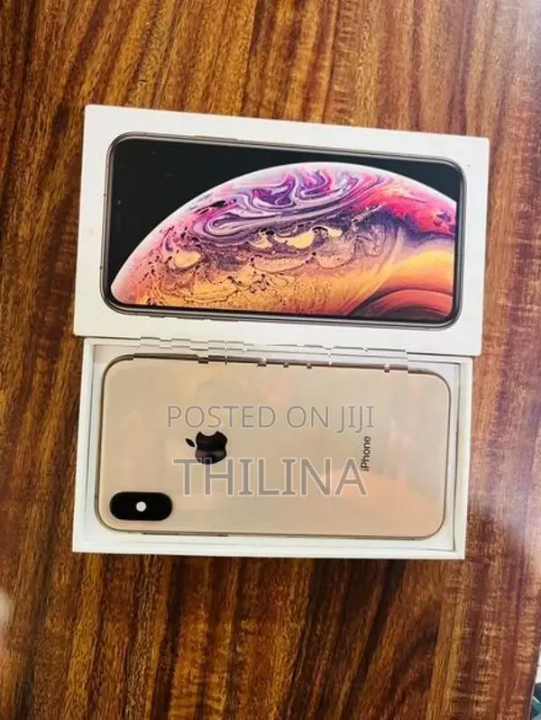 Apple iPhone XS (Used)