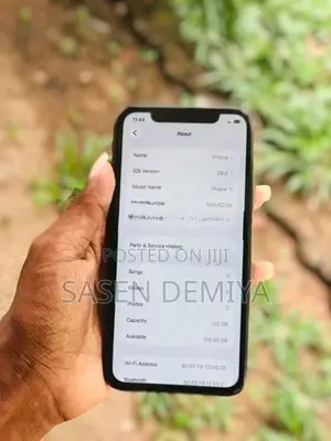 Apple iPhone 11 (Used)
