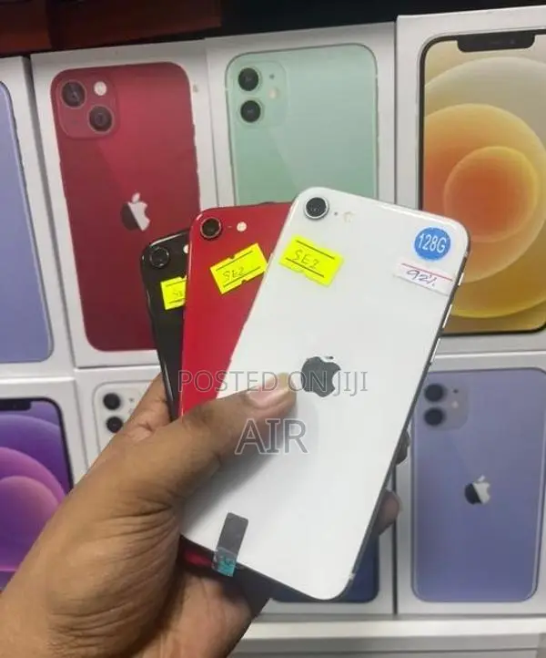 Apple iPhone SE 2 (Used)