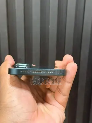 Apple iPhone 14 (Used)