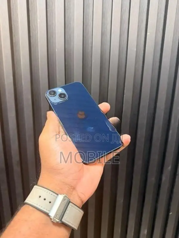 Apple iPhone 14 (Used)