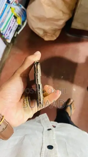 Apple iPhone 11 Pro (Used)