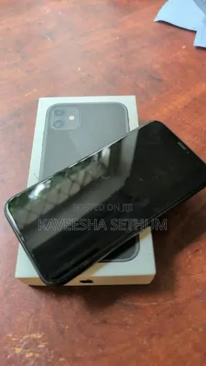 Apple iPhone 11 (Used)