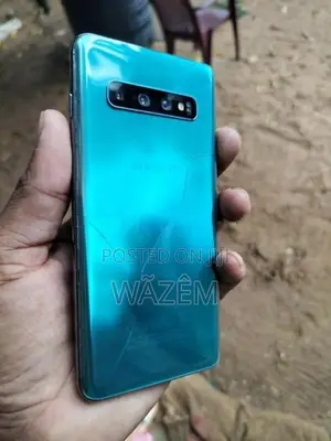 Samsung Galaxy S10 (Used)