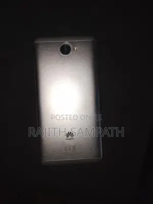 Huawei Y7 (Used)