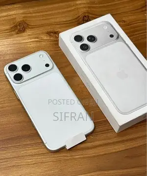 Apple iPhone 17 Pro Max (Used)