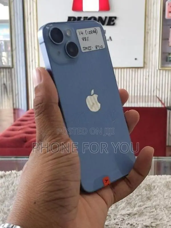 Apple iPhone 14 (Used)