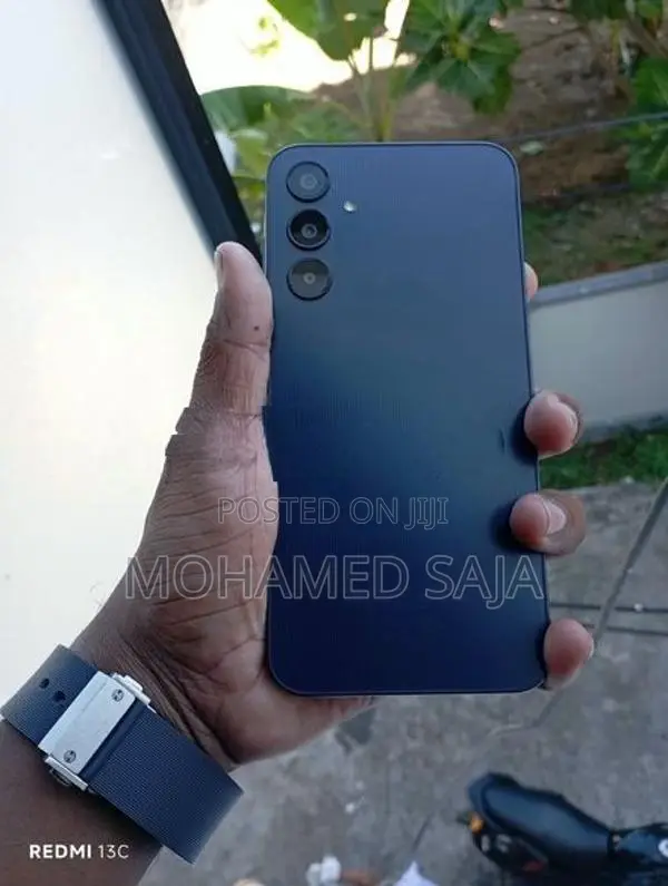 Samsung Galaxy A25 (Used)