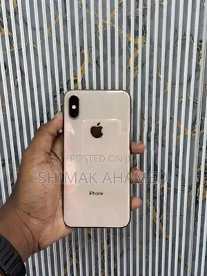 Apple iPhone XS (Used)
