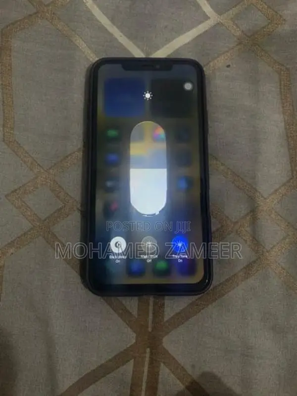 Apple iPhone 11 Pro Max (Used)