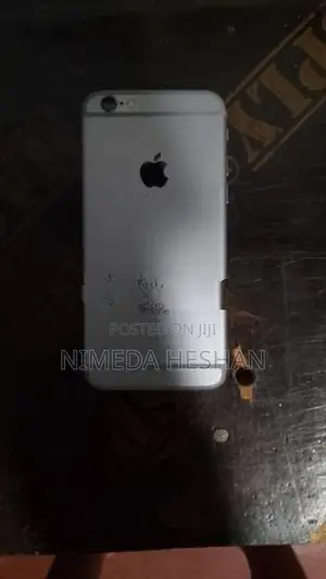 Apple iPhone 6S (Used)
