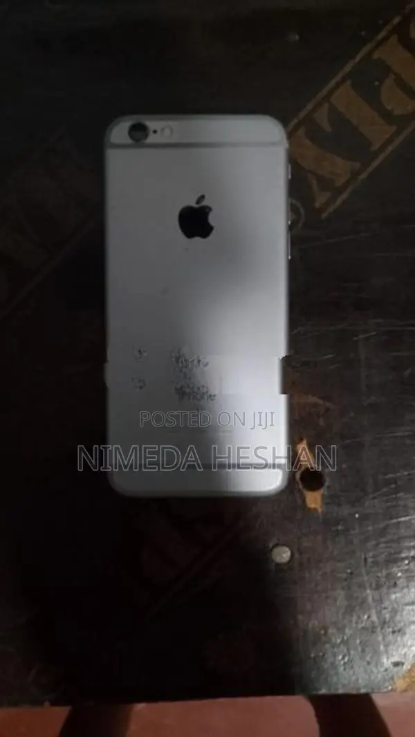Apple iPhone 6S (Used)