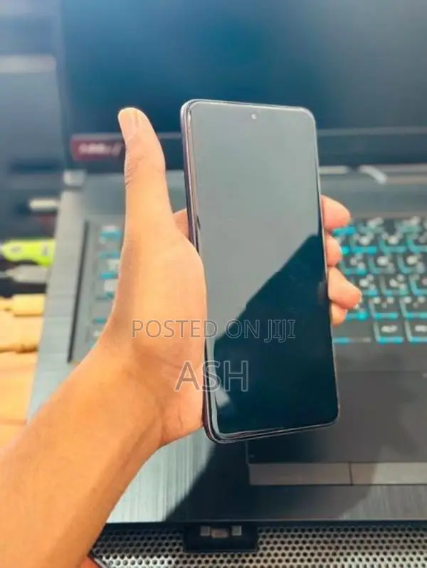 Vivo V60 128GB (Used)