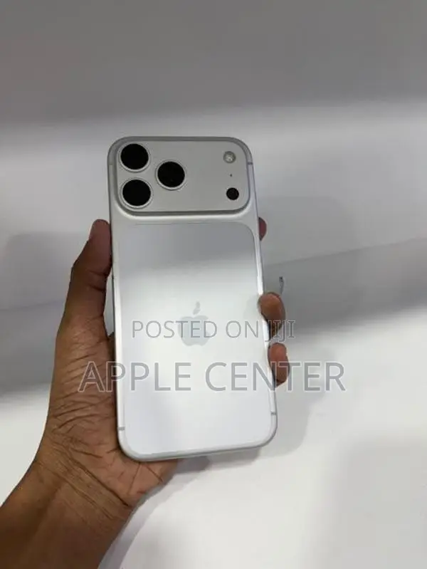 Apple iPhone 17 Pro Max (Used)
