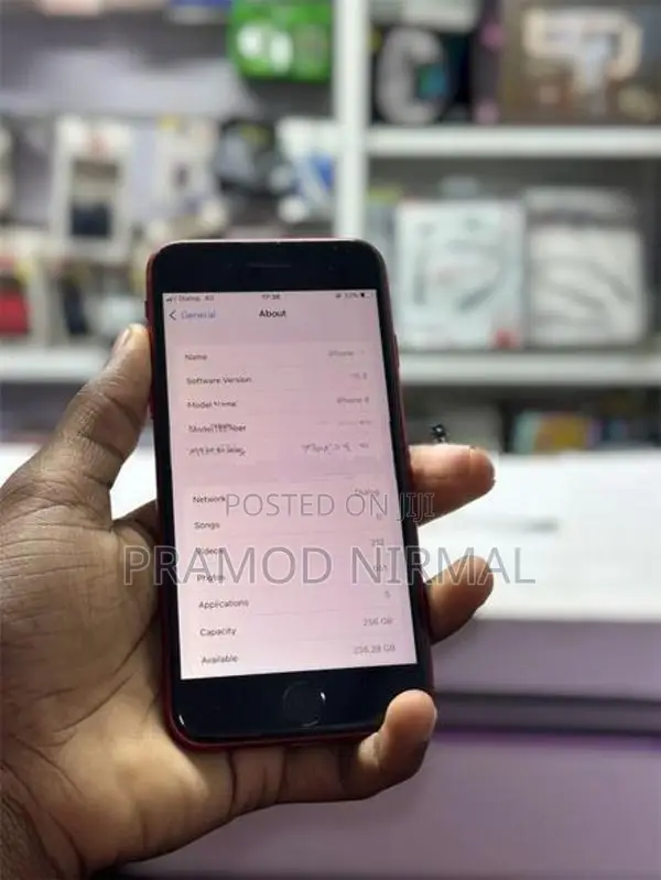Apple iPhone 8 256GB (Used)
