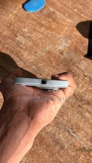 Apple iPhone 15 (Used)