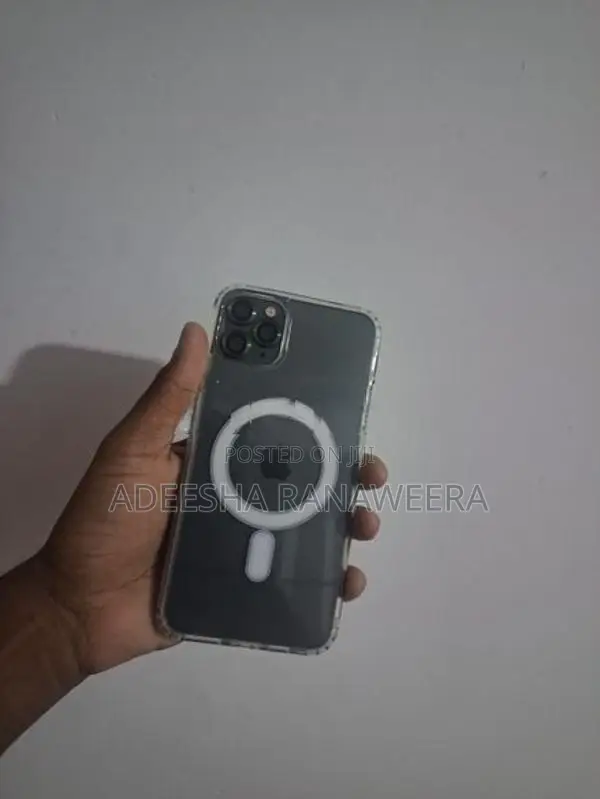 Apple iPhone 11 Pro Max (Used)