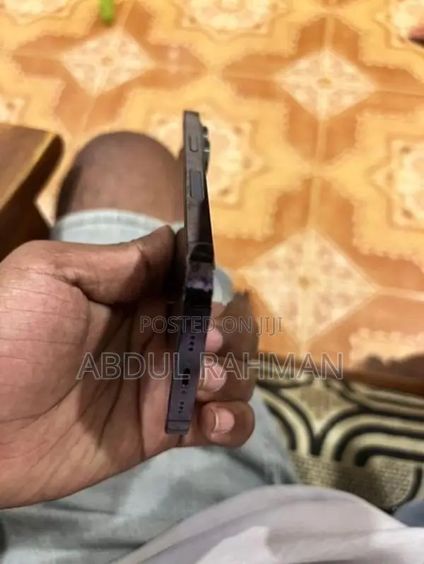 Apple iPhone 14 Pro (Used)