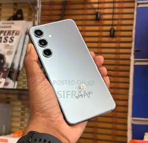 Samsung Galaxy S24 (Used)