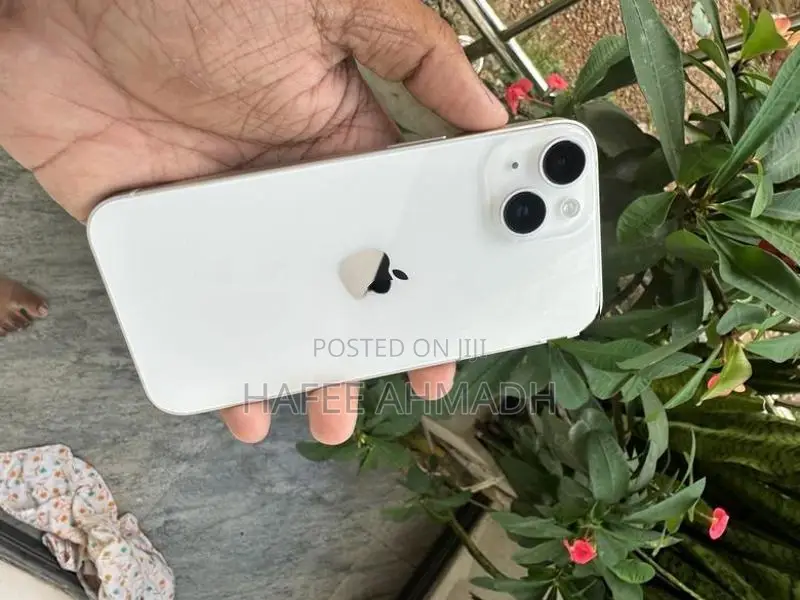 Apple iPhone 14 (Used)