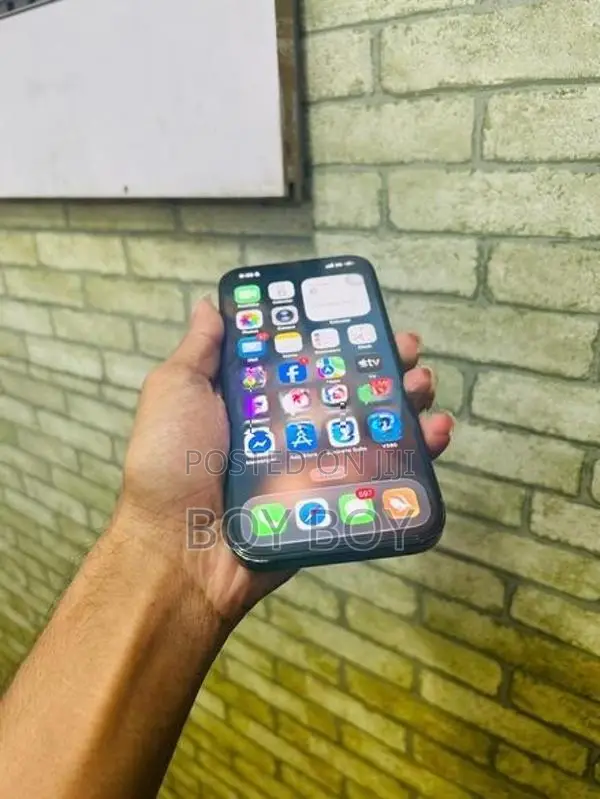 Apple iPhone 15 Pro 512GB (Used)