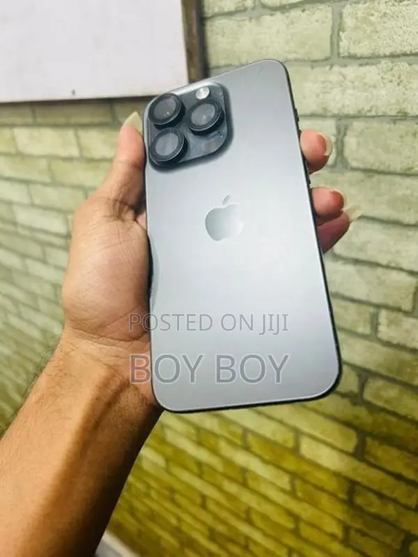 Apple iPhone 15 Pro 512GB (Used)