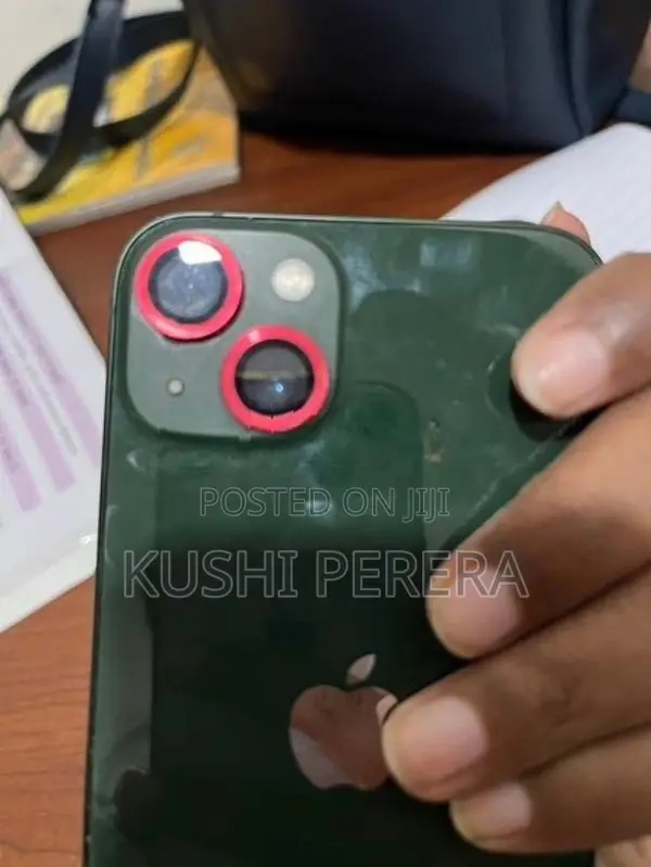 Apple iPhone 13 (Used)