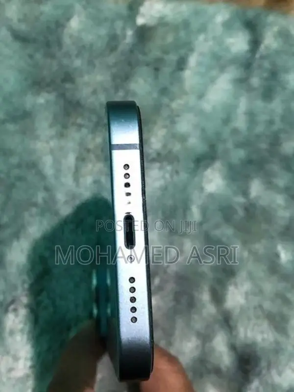 Apple iPhone 14 (Used)