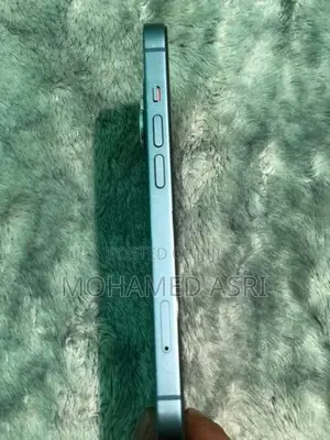 Apple iPhone 14 (Used)