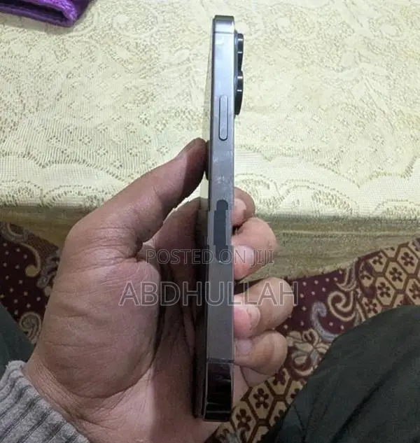 Apple iPhone 13 Pro (Used)