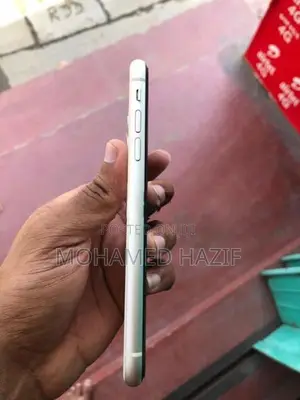 Apple iPhone 11 (Used)