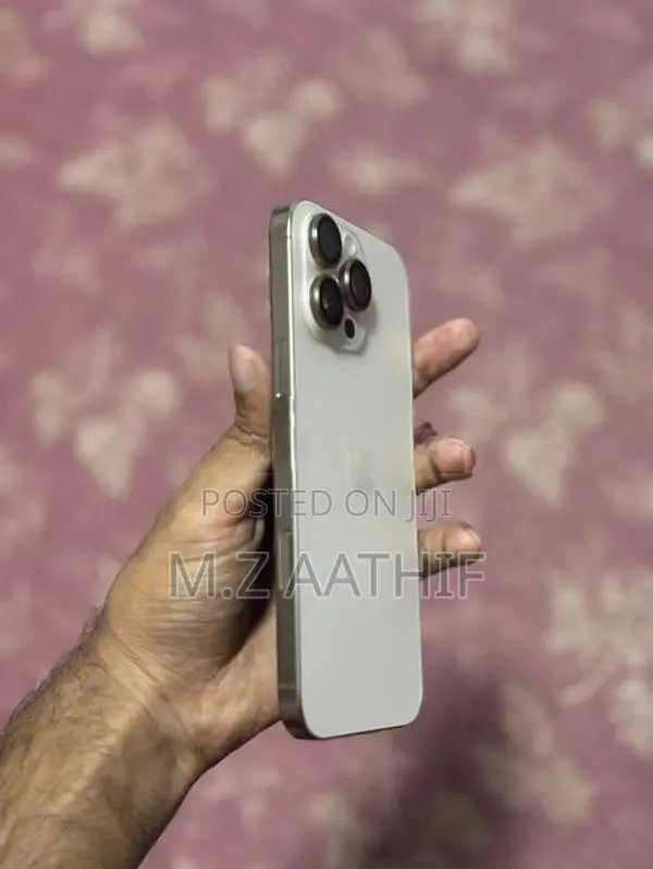 Apple iPhone 16 Pro Max (Used)