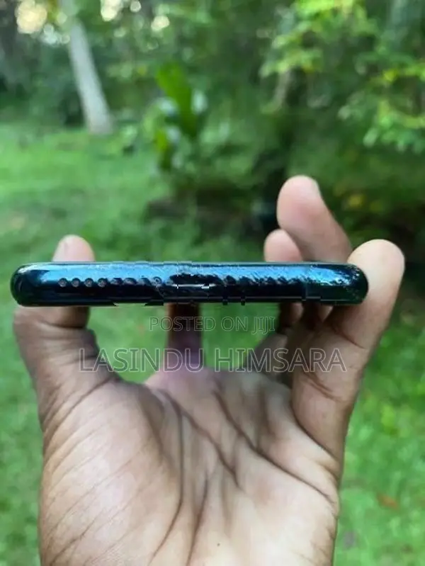Apple iPhone 11 Pro (Used)