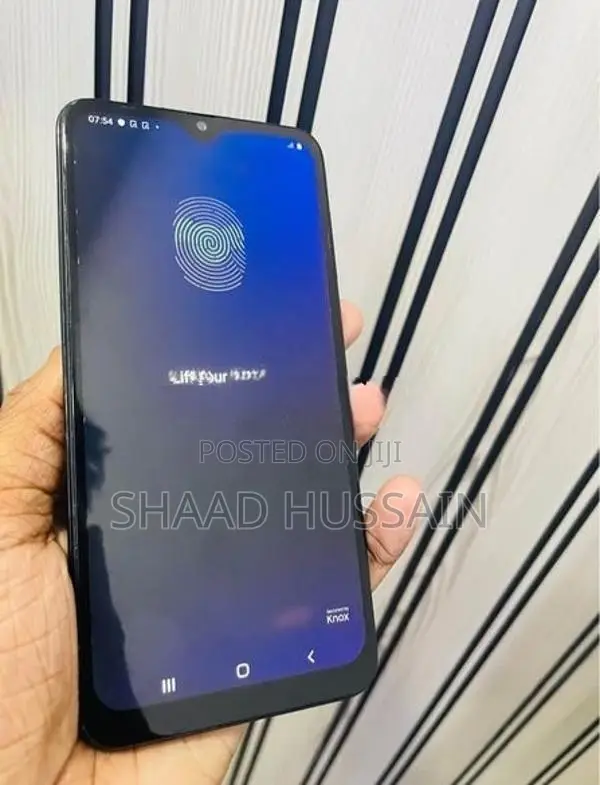 Samsung Galaxy A20 (Used)