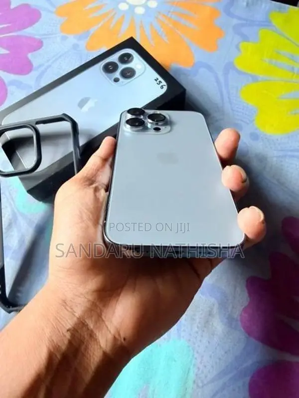 Apple iPhone 13 Pro (Used)