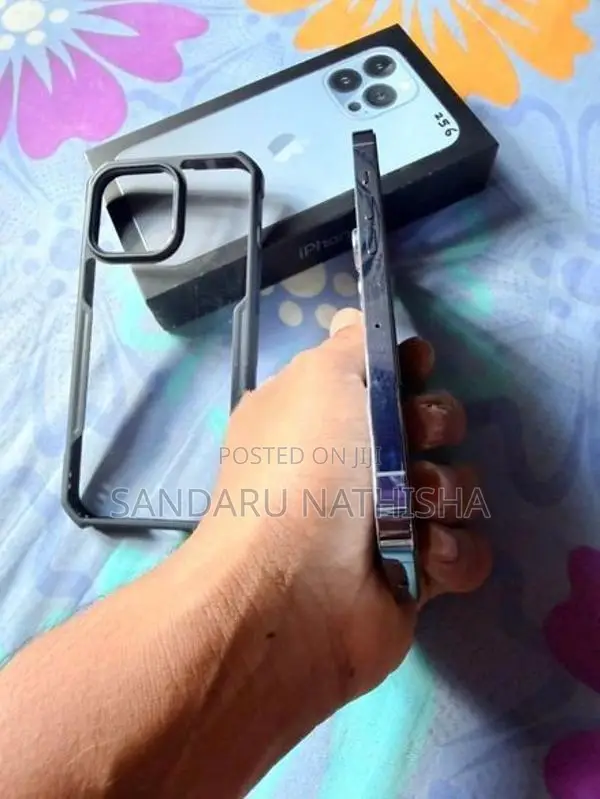 Apple iPhone 13 Pro (Used)
