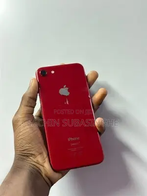 Apple iPhone 8 (Used)