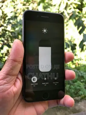 Apple iPhone 8 (Used)