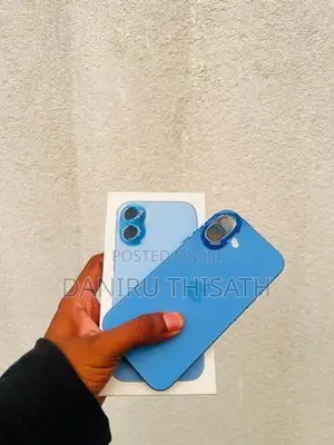 Apple iPhone 16 (Used)