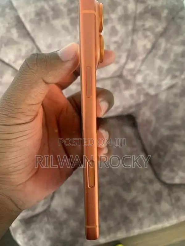 Apple iPhone 17 Pro Max (Used)