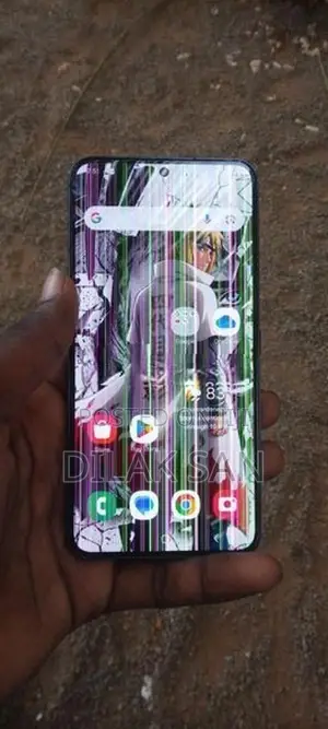 Samsung Galaxy S22 (Used)