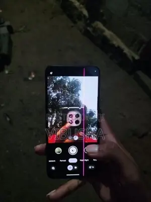 Google Pixel 8 8GB 128GB (Used)