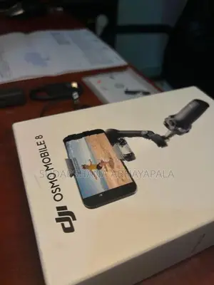 DJI Osmo Mobile 8 Gimbal