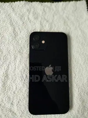 Apple iPhone 12 (Used)