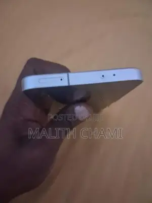 Samsung Galaxy S24 FE (Used)
